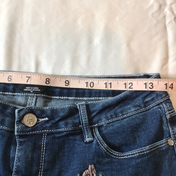 Bebe Jeans - Picture 5 of 8